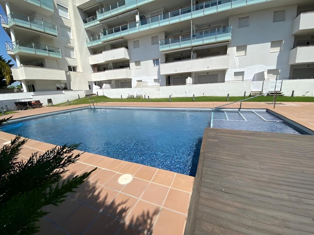 Superbe Appartement Renove, Residence Avec Piscine Росас Экстерьер фото