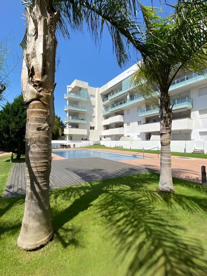 Superbe Appartement Renove, Residence Avec Piscine Росас Экстерьер фото